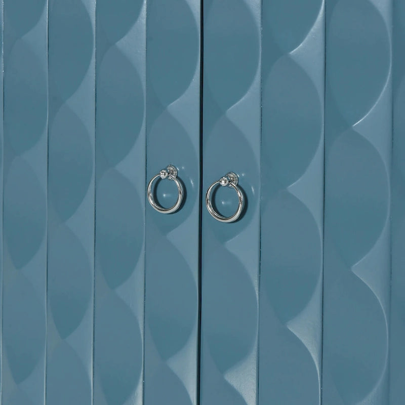 Buffet moderne à 4 portes avec portes à motif convexe et 2 poignées argentées