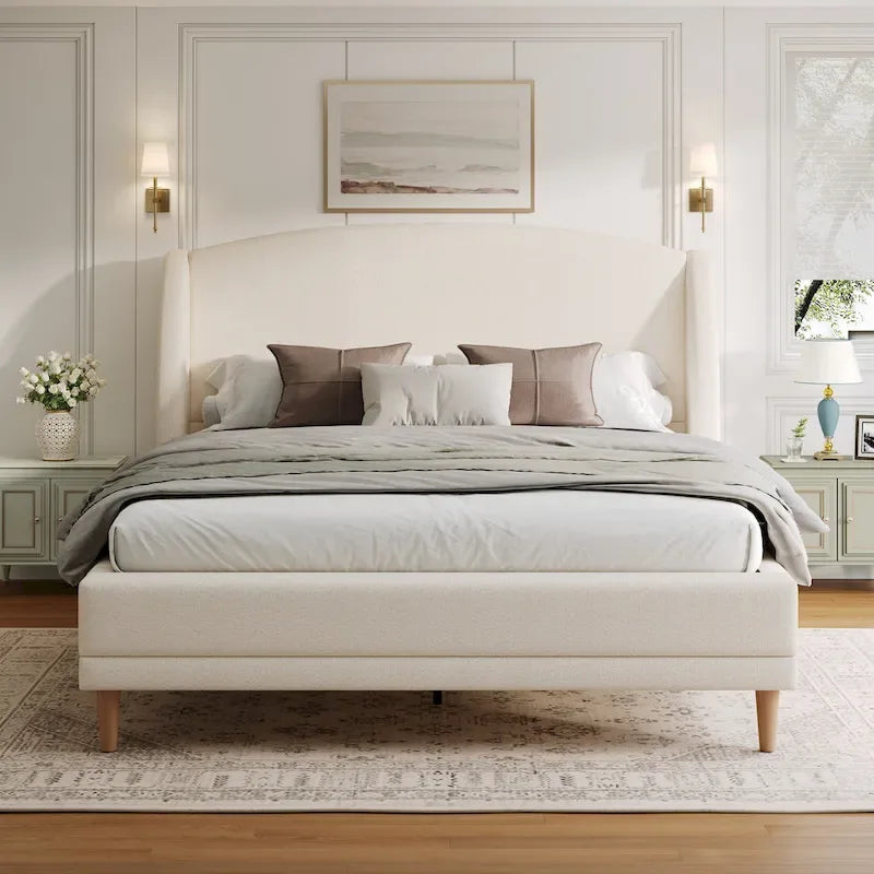 Lit plateforme blanc, cadre rembourré en tissu bouclé, tête de lit aux coins arrondis, lit à oreilles avec sommier à lattes en bois et pieds centraux en métal