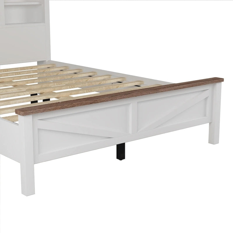 Lit plateforme de style campagnard avec double porte coulissante de style grange et station de recharge