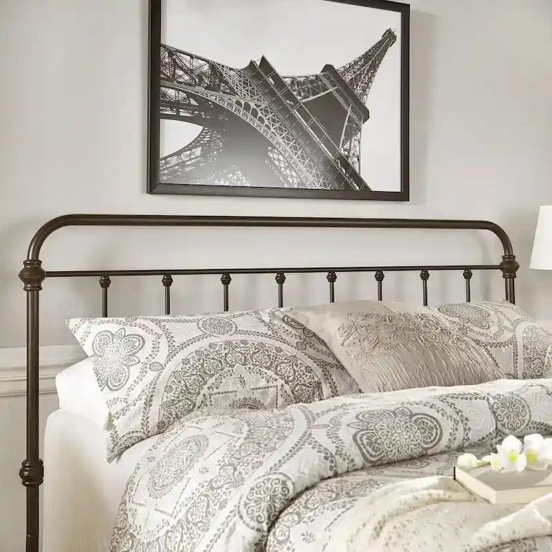 Vilnius Antique Graceful Victorian Metal Headboard
