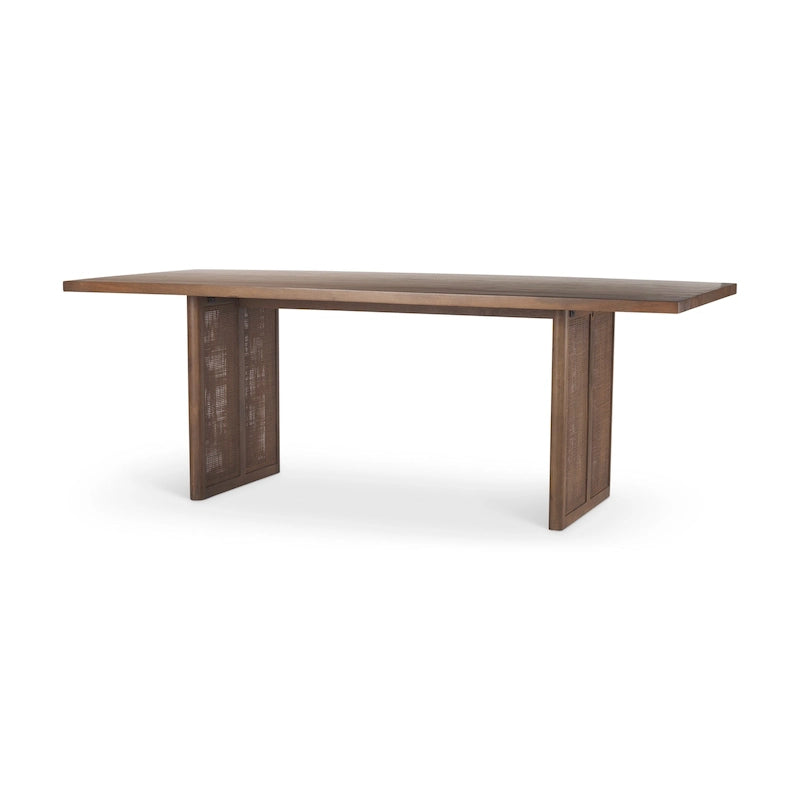 Table de salle à manger rectangulaire Grier en bois massif brun clair avec piètement orné de rotin