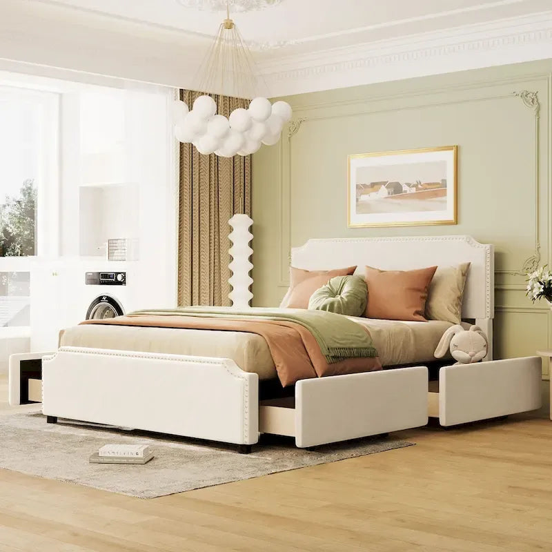 Lit plateforme capitonné avec tête et pied de lit à clous décoratifs et 4 tiroirs. Sommier non nécessaire. Revêtement en velours.