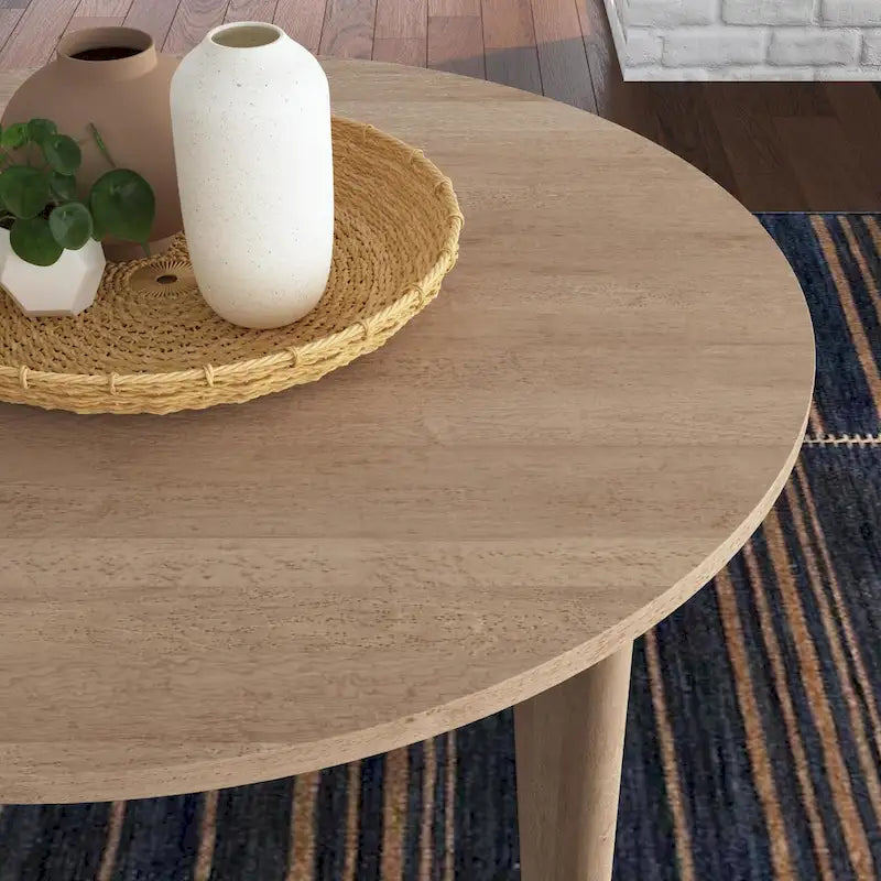 Table de salle à manger ronde en bois brun Brentwood - Non disponible