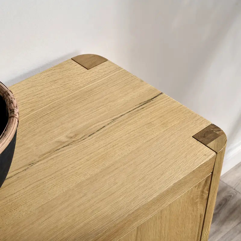 Buffet en chêne à 4 portes Classic Home Orlando - 80 po L x 22 po P x 33 po H