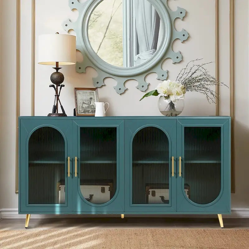 Buffet en bois avec étagères réglables