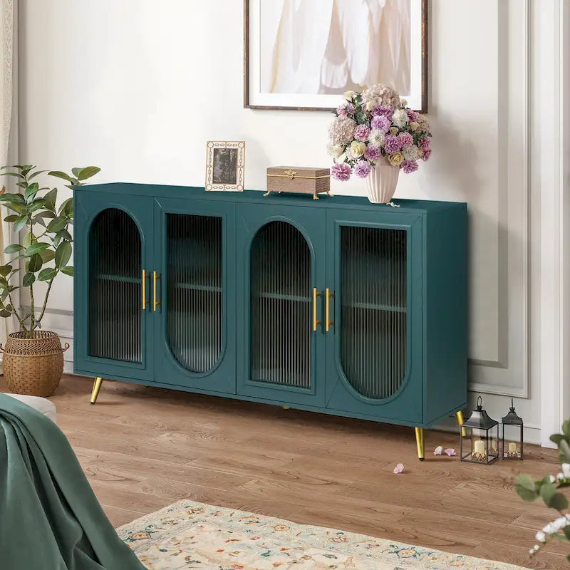 Buffet en bois avec étagères réglables