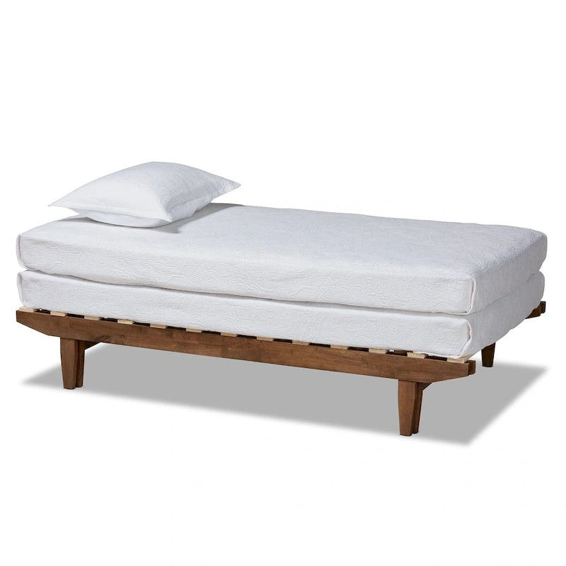 Cadre de lit extensible Hiro, moderne et contemporain, pouvant accueillir une personne ou une personne seule, jusqu'à un lit king size.