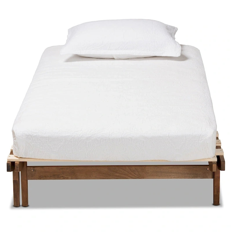 Cadre de lit extensible Hiro, moderne et contemporain, pouvant accueillir une personne ou une personne seule, jusqu'à un lit king size.