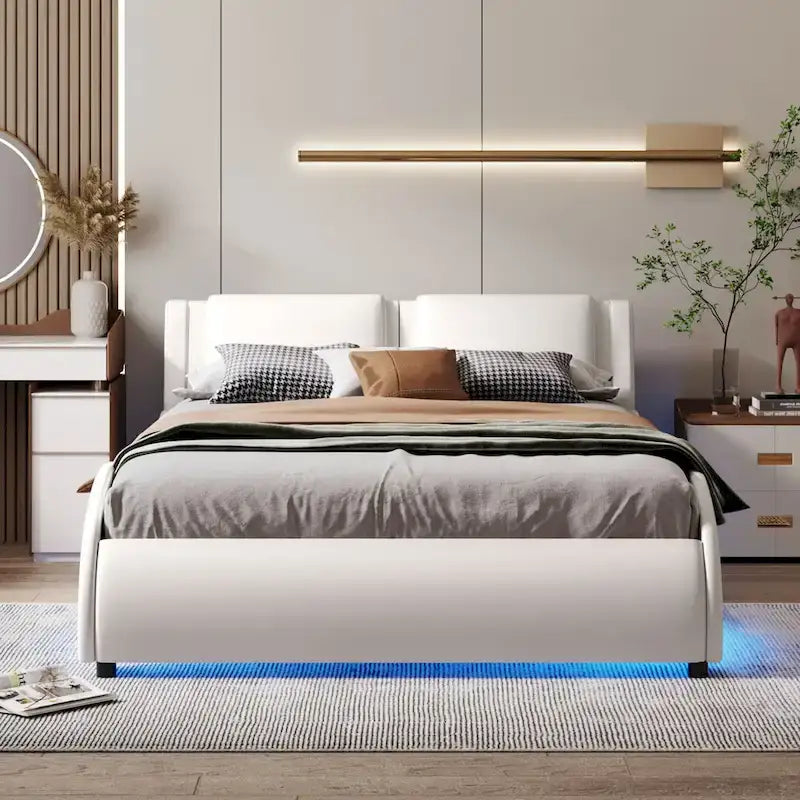 Lit plateforme capitonné en similicuir avec éclairage LED
