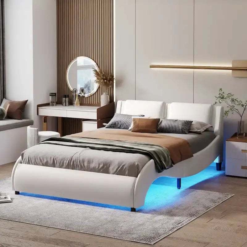 Lit plateforme capitonné en similicuir avec éclairage LED