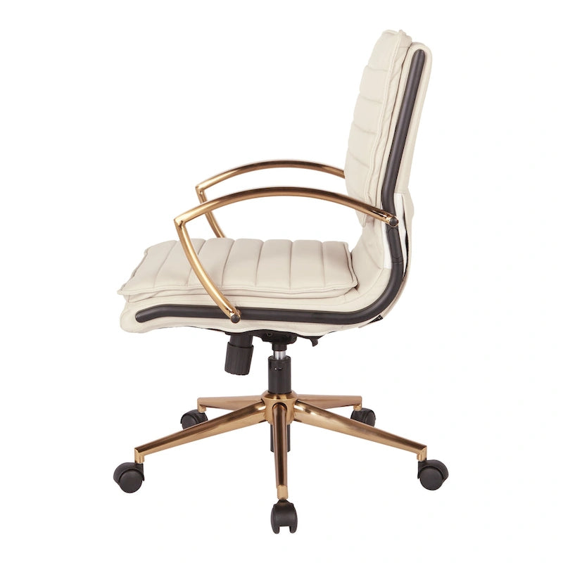 Fauteuil de bureau OSP Home Furnishings Gold Base à dossier mi-haut en similicuir, modèle mi-haut