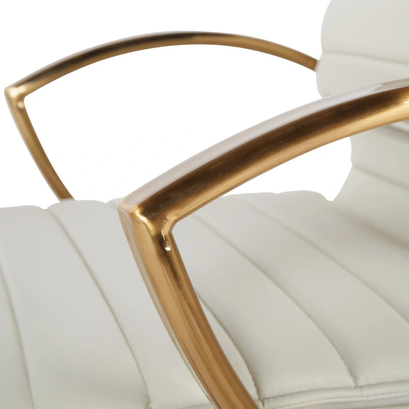 Fauteuil de bureau OSP Home Furnishings Gold Base à dossier mi-haut en similicuir, modèle mi-haut