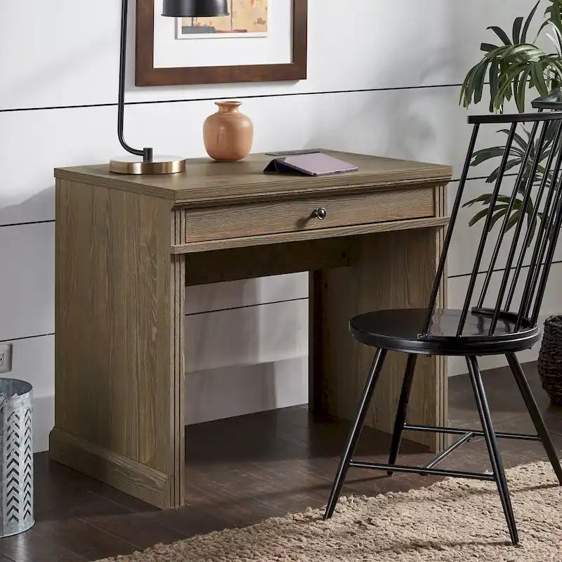 Bureau Hinesburg 35 po avec chargeur USB par iNSPIRE Q Classic