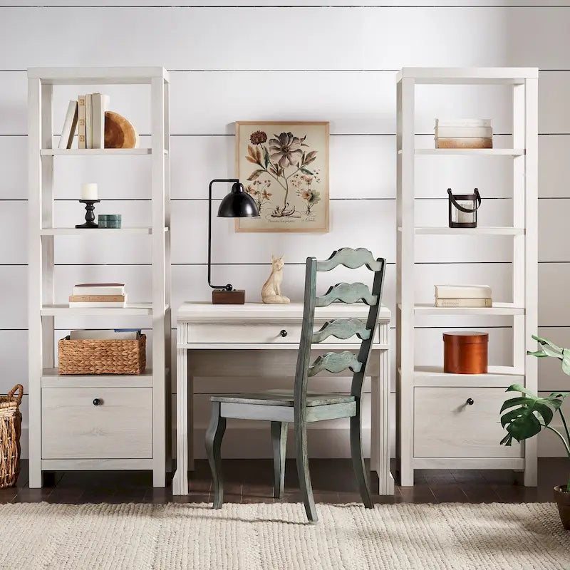 Bureau Hinesburg 35 po avec chargeur USB par iNSPIRE Q Classic