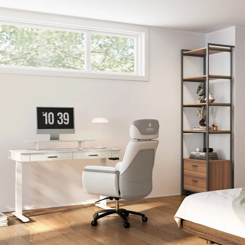 Bureau assis-debout ergonomique Eureka 55 couleur ardoise, avec 2 tiroirs et support pour écran.