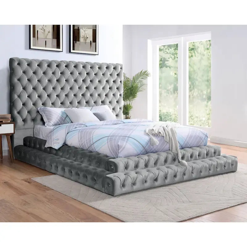 Lit plateforme bas en tissu capitonné Allenhurst de Furniture of America