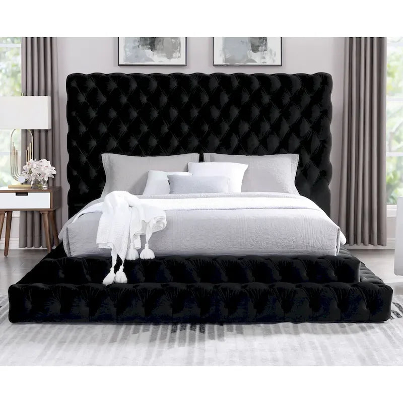 Lit plateforme bas en tissu capitonné Allenhurst de Furniture of America