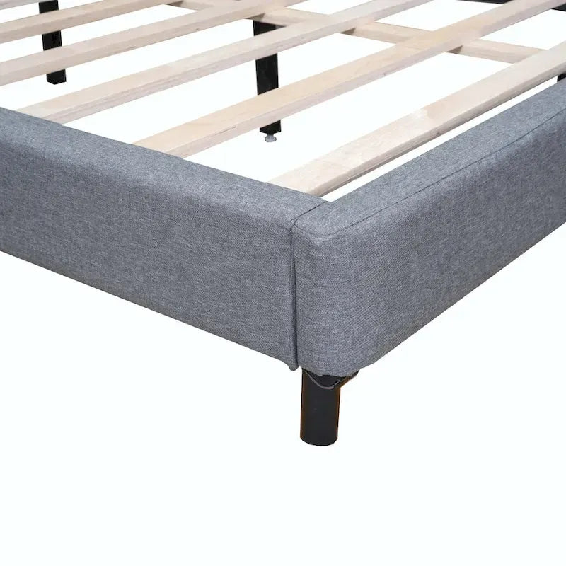 Lit plateforme rembourré avec lumières LED et tête de lit en forme de U
