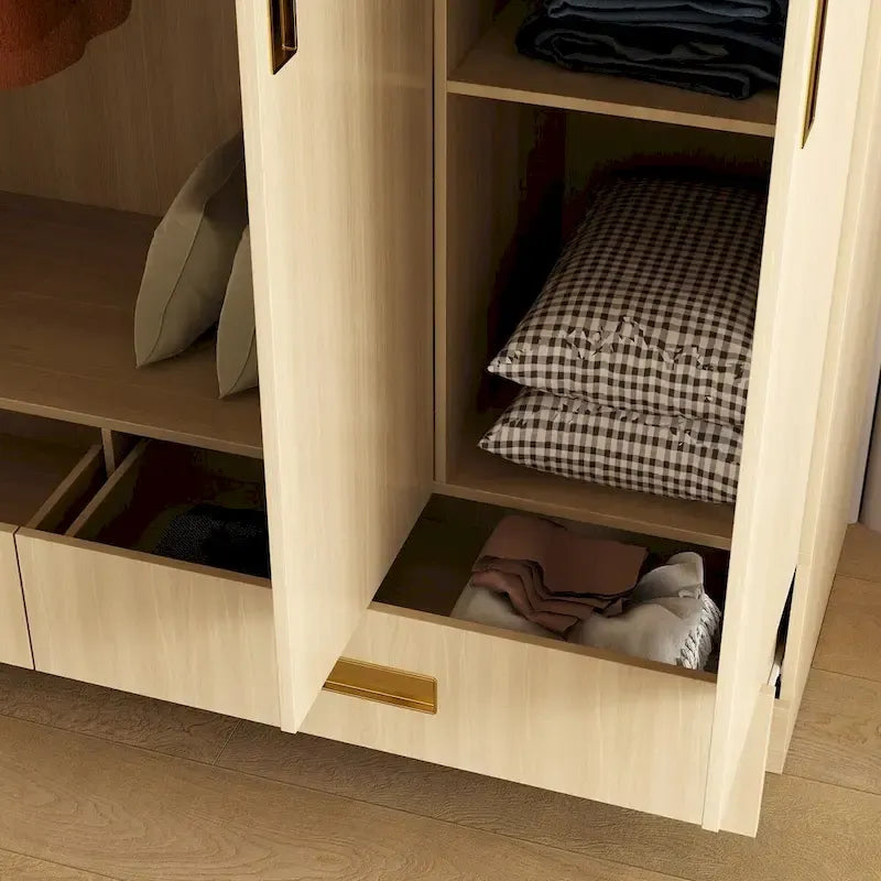 Armoire-penderie avec poignées dorées et meuble haut en option