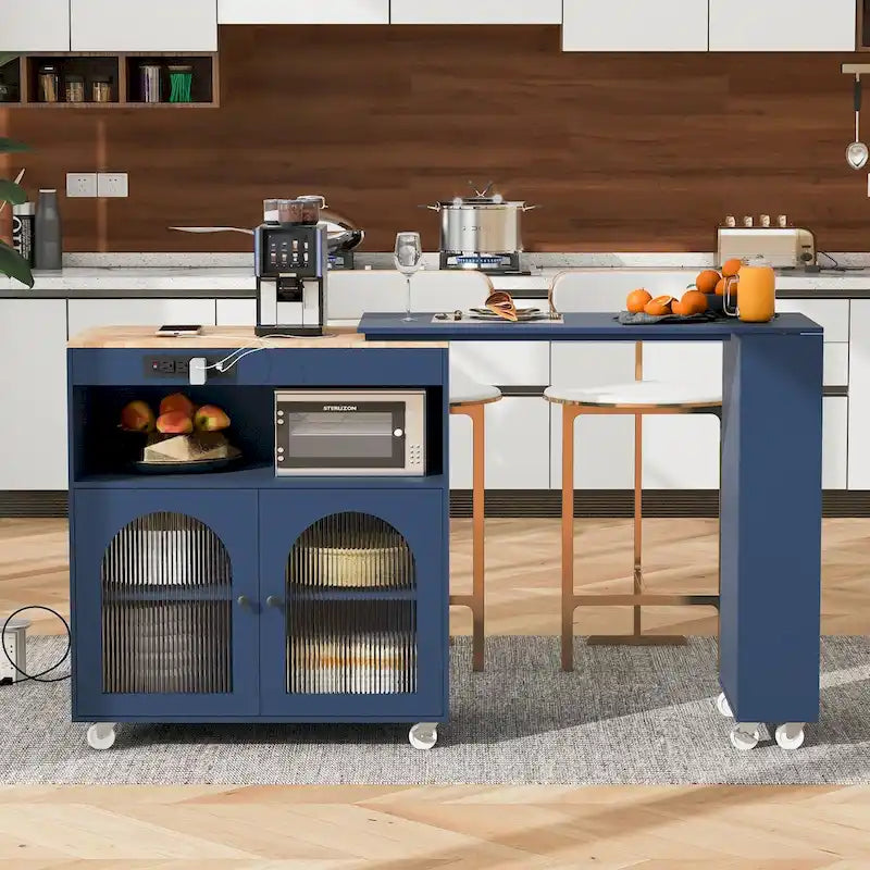 Desserte de cuisine en bois d'hévéa avec abattant, table extensible, 2 portes vitrées cannelées, éclairage LED et prise électrique.