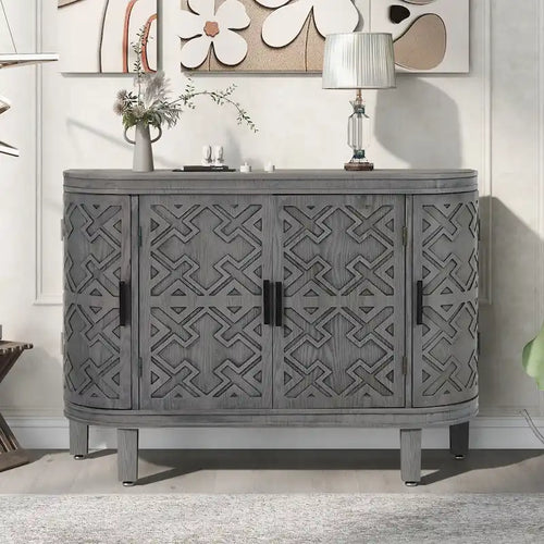 Buffet d'appoint en bois avec portes à motifs antiques, idéal pour un couloir, une entrée, un salon ou une chambre.
