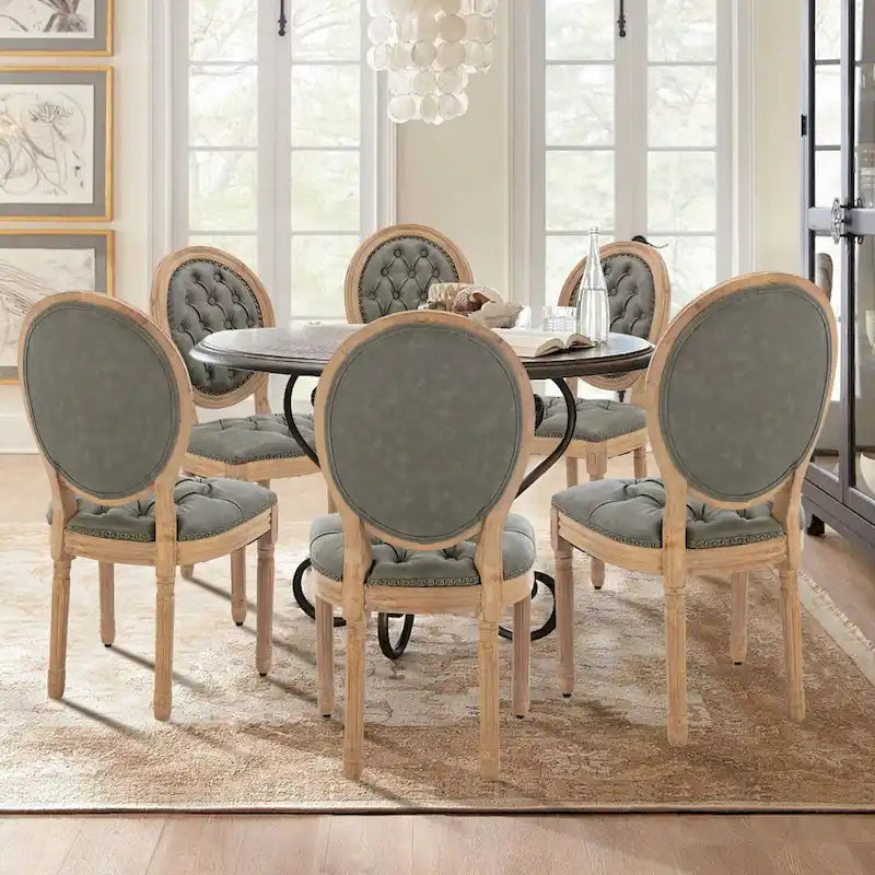 Ensemble de 6 chaises de salle à manger de style campagnard français, peintes à l'ancienne et recouvertes de polyuréthane.