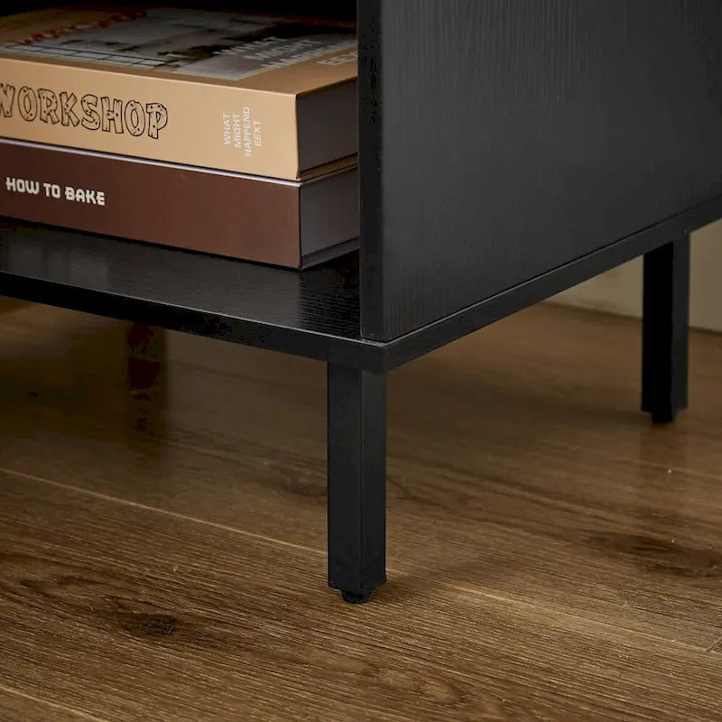 Table de chevet vintage avec tiroir à lattes et étagère ouverte, lot de 2